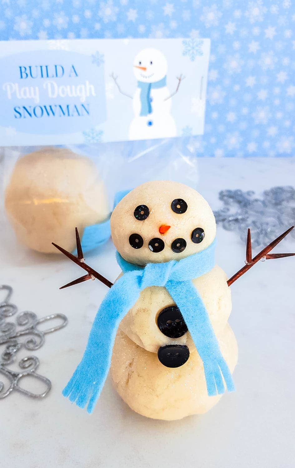 Let's Build a Snowman Kit - with FREE PRINTABLE!