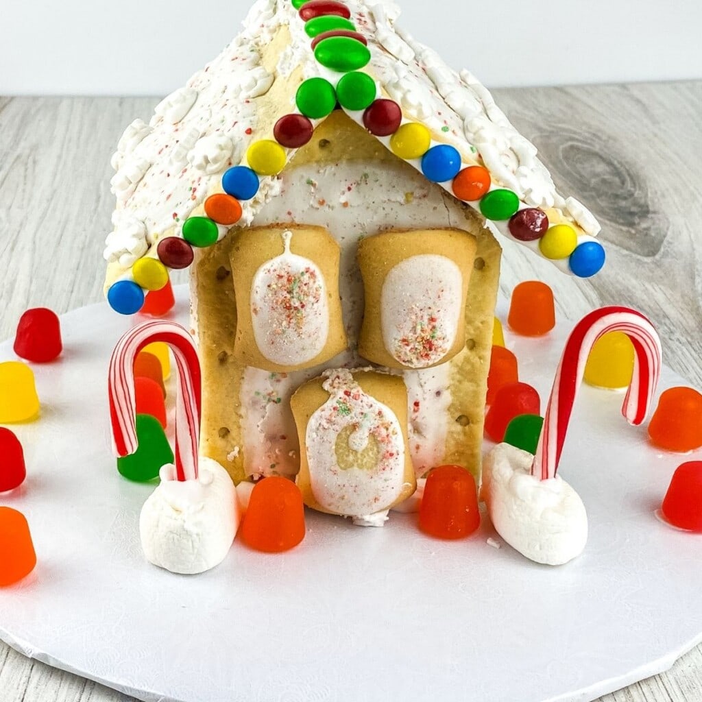 How to Make a Pop Tart House {Gingerbread House}