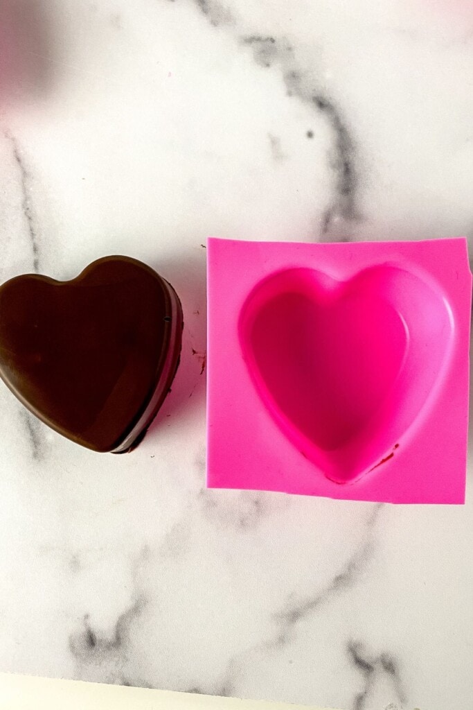 Valentine's Day Heart Shaped Hot Cocoa Bombs Tutorial